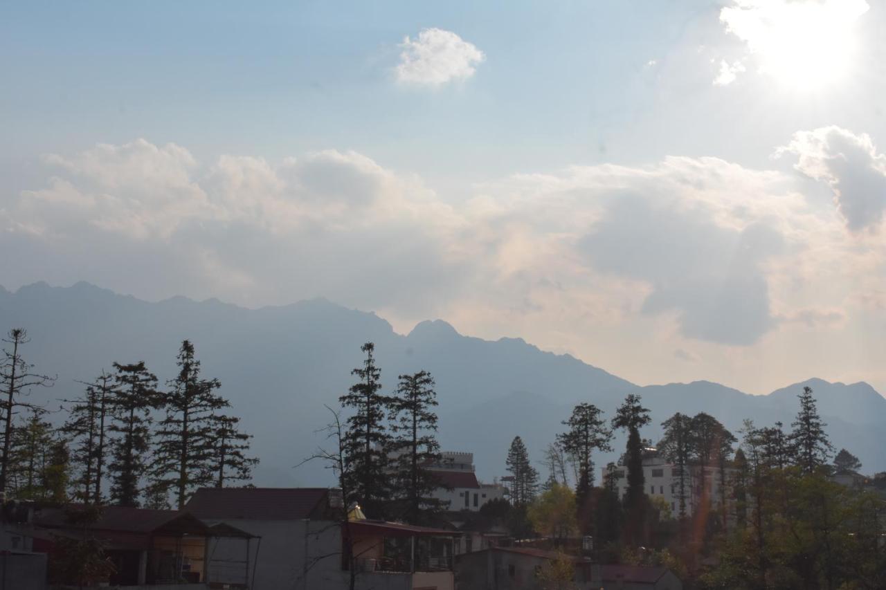 Otis Sapa Hotel Bagian luar foto